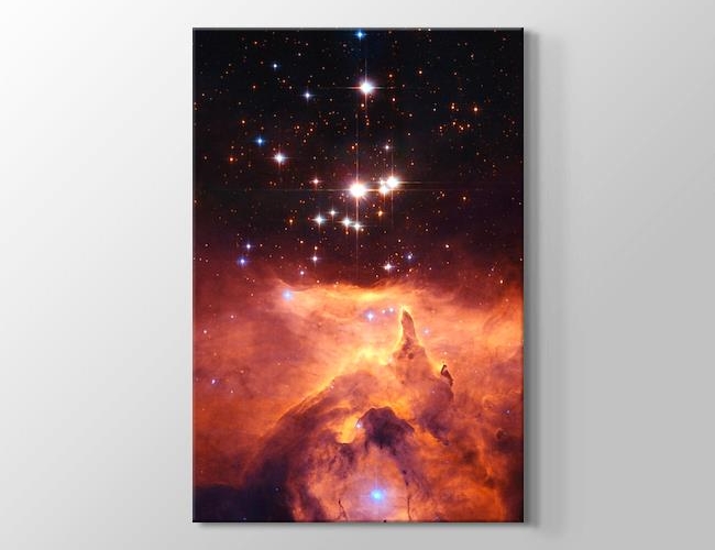 Heavyweight Stars Light Up Nebula NGC 6357 Kanvas tablosu