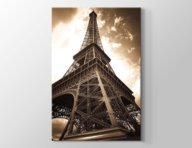 Paris - Eiffel Tower Perspective II Kanvas tablosu