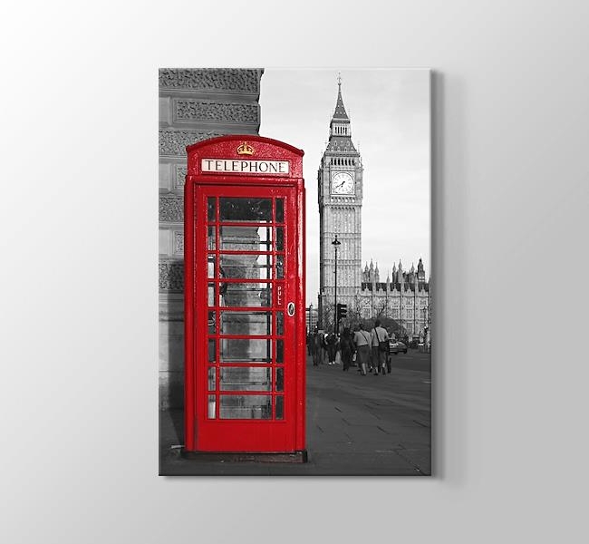  London - Phone Booth