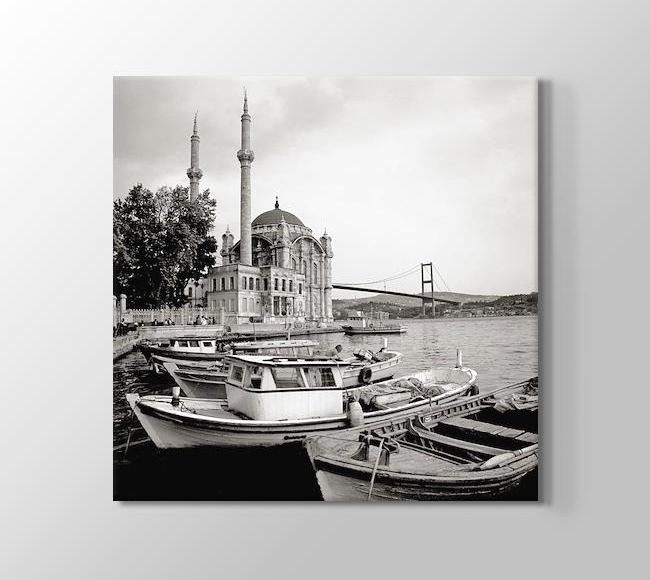  İstanbul - Ortaköy Camisi