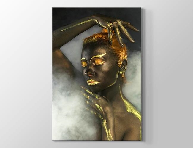 sisin İçindeki siyahi kadın vücut boyama sanatı kanvas tablosu