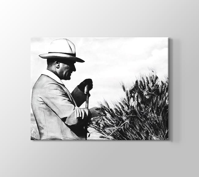  Atatürk Buğday Tarlasını izlerken - Milli ekonominin temeli tarımdır