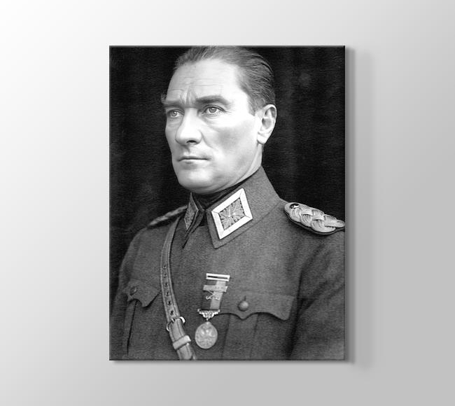  Atatürk Askeri Üniforma - 3