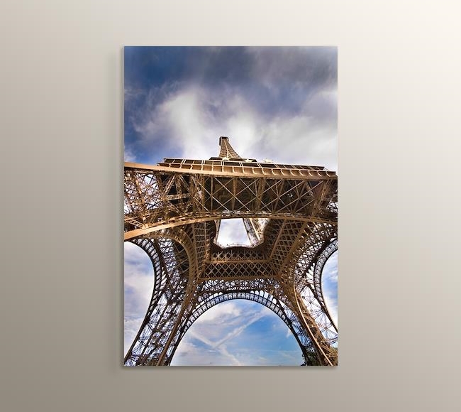 Paris - Eiffel Towers Bottom