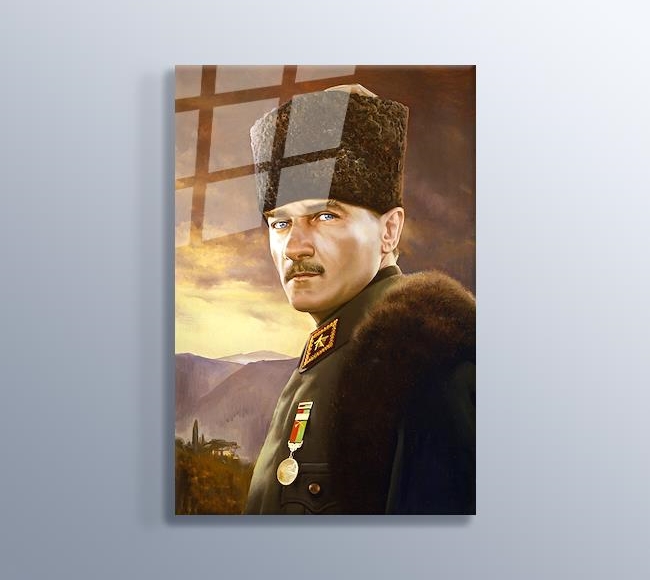 Üniformalı Atatürk