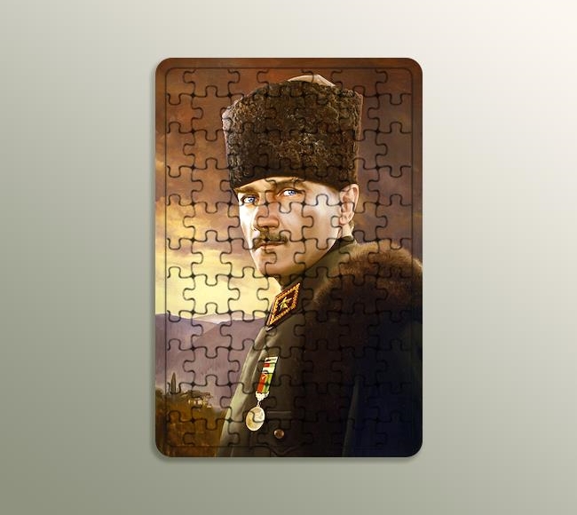 Üniformalı Atatürk