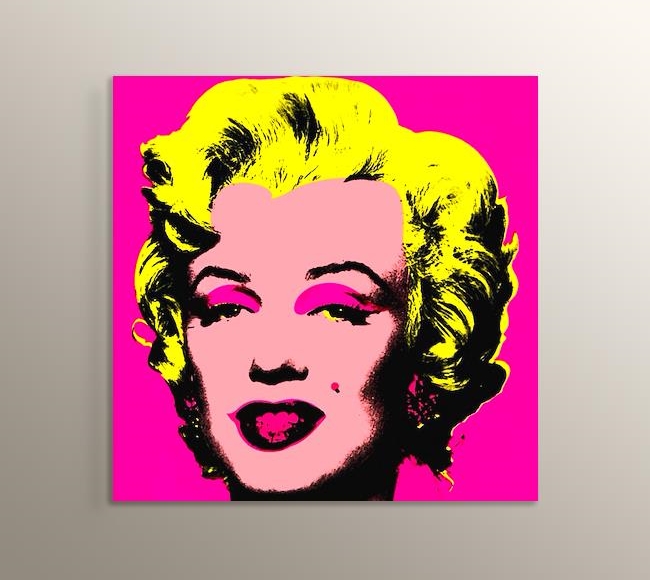 Marilyn in Pink