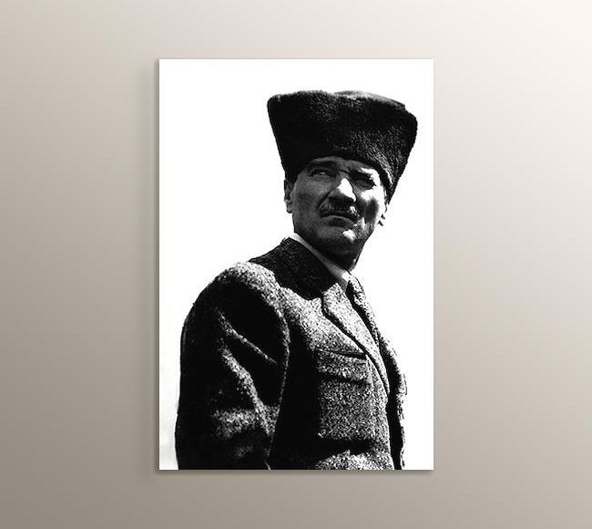 Atatürk - Özgürlük ve Bağımsızlık Benim Karakterimdir