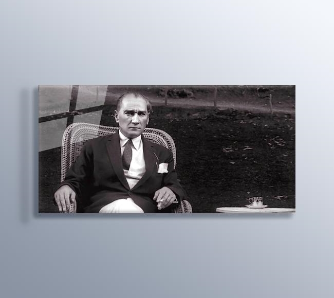 Mustafa Kemal Atatürk - Eğer bir millet büyükse kendisini tanımakla daha büyük olur