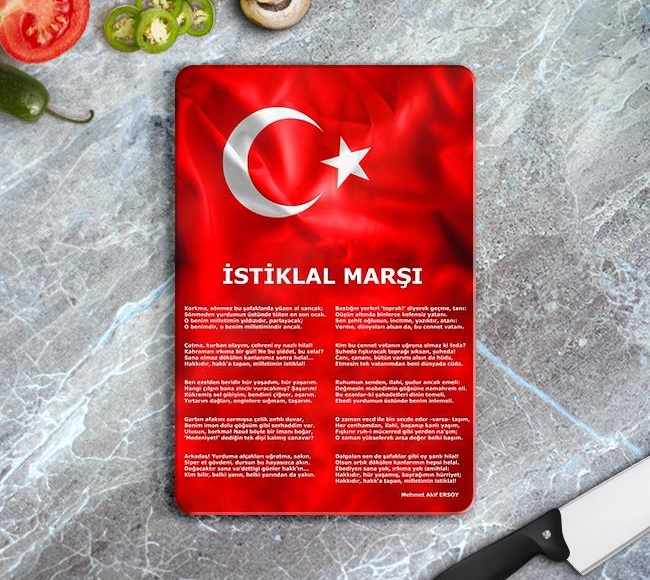 İstiklal Marşı ve Türk Bayrağı