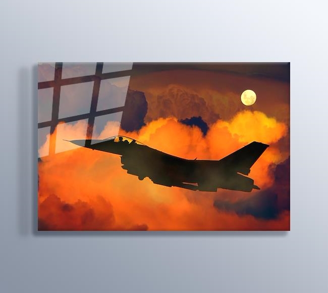 F16 Savaş Uçağı Dolunayda Uçarken