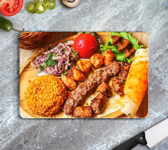 Çiğköfte ve Bulgurla Kebap Porsiyon