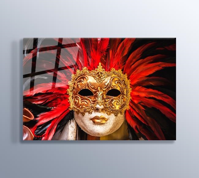 Siyah Fonda Kırmızı Tüylü Altın Sarısı Karnaval Maskesi 