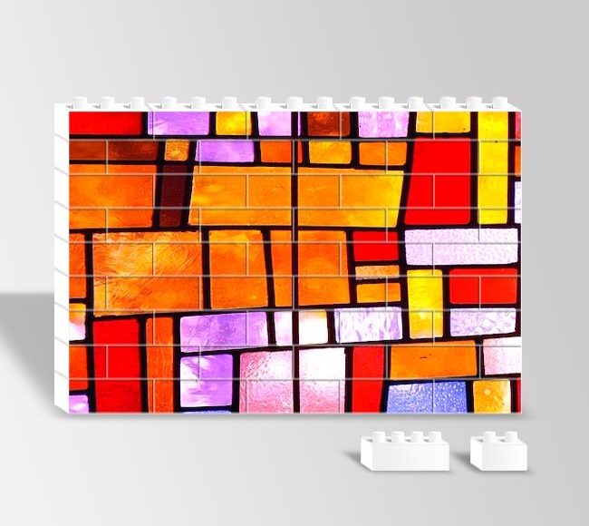 Kırmızı, Turuncu, Mor ve Sarı Tonlarında Mozaik Vitray Cam