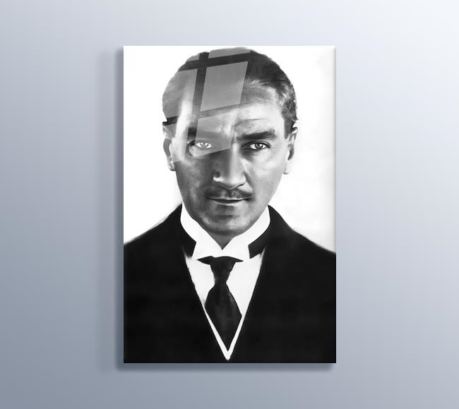 Atatürk - Eğer bir gün benim sözlerim bilimle ters düşerse bilimi seçin