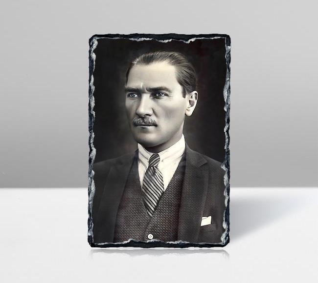 Mustafa Kemal Atatürk - Umutsuz Durumlar Yoktur Umutsuz İnsanlar Vardır